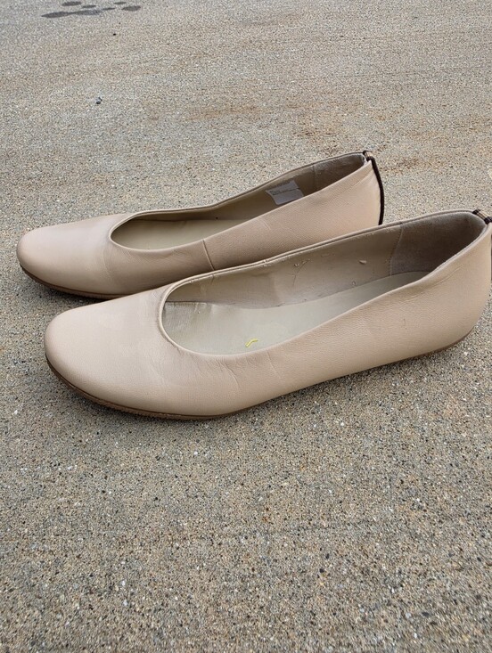 Naturalizer Shoes - Naturalizer Balance Nude Leather Ballet Flats Women's Size 8M Beige Comfort Shoe